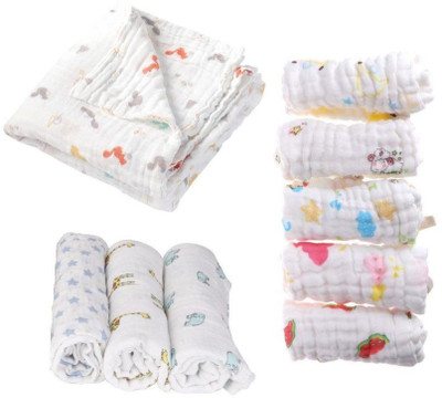 Mom's Home Printed Crib Swaddling Baby Blanket for  AC Room(Muslin, White)