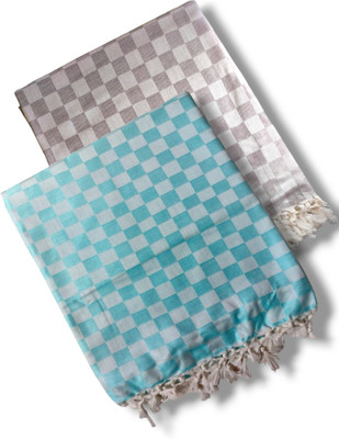 Vanishree World 3D Printed Queen Comforter for  AC Room(Silk, Sky Blue, Grey)