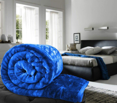 Retreat Self Design Double Mink Blanket for  Mild Winter(Microfiber, Blue)