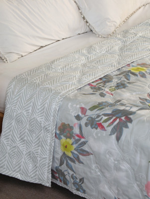 Swikon star Printed Double Comforter for  AC Room(Cotton, Grey, Pink)