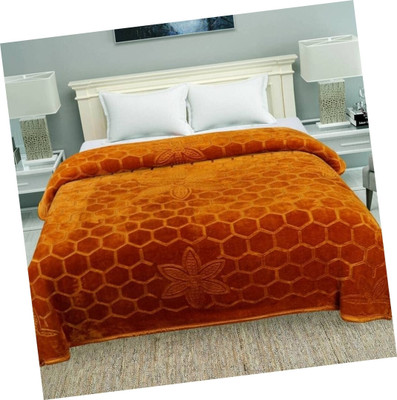 KIXTA Self Design Double Mink Blanket for  Heavy Winter(Microfiber, golden)
