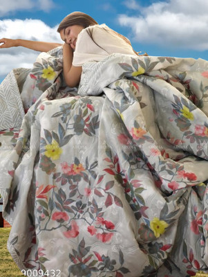 KIXTA Self Design Double Comforter for  Heavy Winter(Microfiber, Multicolor)