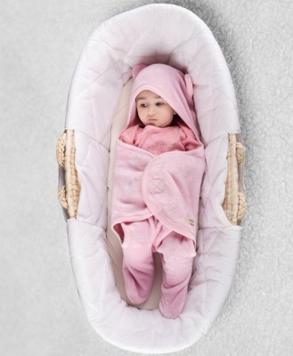Mi Arcus Solid Single Hooded Baby Blanket for  Heavy Winter(Polyester, Pink)