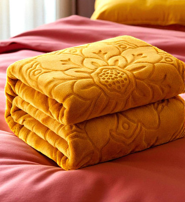 Swikon star Self Design Double Mink Blanket for  Heavy Winter(Microfiber, Gold)