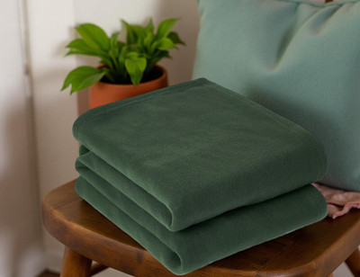 Home Stylish Solid Single Fleece Blanket for  Mild Winter(Polyester, Green)