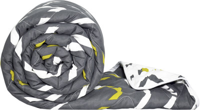 Divine Casa Printed Double Comforter for  Mild Winter(Microfiber, Sleet)