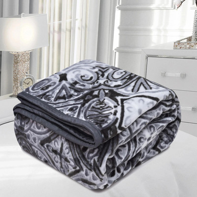 SPANGLE Printed Double Mink Blanket for  Mild Winter(Microfiber, Lime Grey)