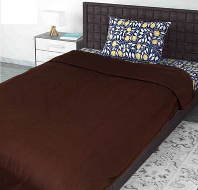 VORDVIGO Solid Single Fleece Blanket for  Mild Winter(Polyester, Brown)