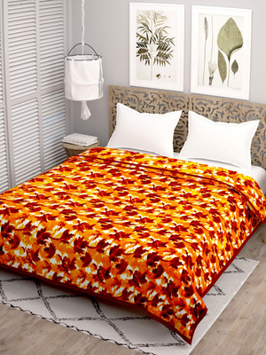 SPANGLE Geometric Double Mink Blanket for  Heavy Winter(Microfiber, Light Brown)
