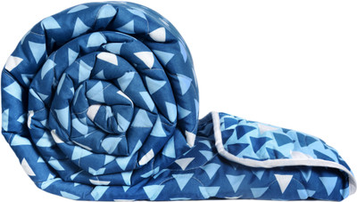 Divine Casa Printed Double Comforter for  Heavy Winter(Polyester, Sky and Navy)