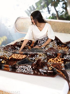 KIXTA Self Design Double Mink Blanket for  Heavy Winter(Microfiber, Multicolor)