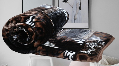 KIXTA Printed Double Mink Blanket for  Heavy Winter(Microfiber, Multicolor)