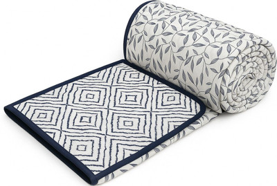 well decor Geometric Single Dohar for  Mild Winter(Cotton, Light Blue, White)