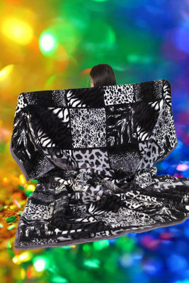 KIXTA Self Design Double Mink Blanket for  Heavy Winter(Microfiber, Multicolor)