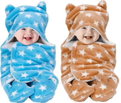 Oyo Baby Printed Single Hooded Baby Blanket for  Mild Winter(Poly Cotton, Printed Beige + Printed Blue)
