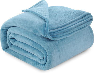 Flipkart SmartBuy Solid Double AC Blanket for  AC Room(Polyester, Aqua)