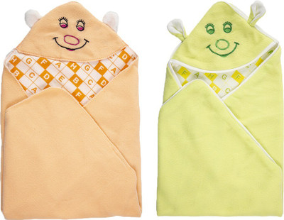 BABY ZONE Text Print Single Hooded Baby Blanket for  Mild Winter(Polyester, Orange/Parrot)