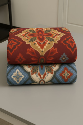 KLOTHO HOME Geometric Single Fleece Blanket for  Heavy Winter(Microfiber, Maroon, Blue)