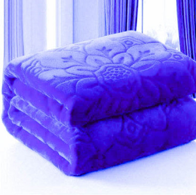 GKM Self Design Double Woollen Blanket for  Heavy Winter(Woollen Blend, Dark Blue)