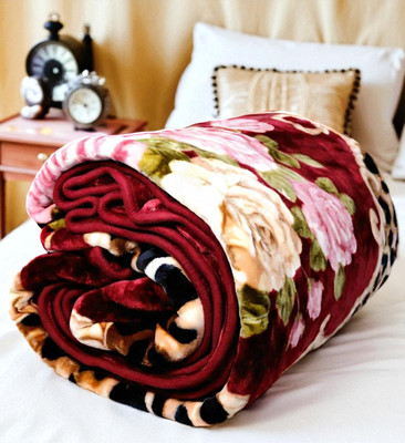 Changers Floral Double Mink Blanket for  Mild Winter(Microfiber, Multicolor)