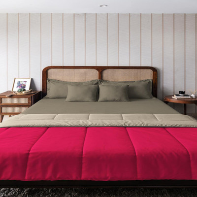 The Happy Pod Solid Double Comforter for  Mild Winter(Microfiber, Red)