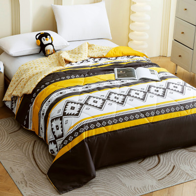 Story@home Printed Double Comforter for  AC Room(Microfiber, Black & Yellow)