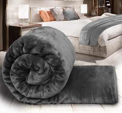 Retreat Self Design Double Mink Blanket for  Mild Winter(Microfiber, Grey)