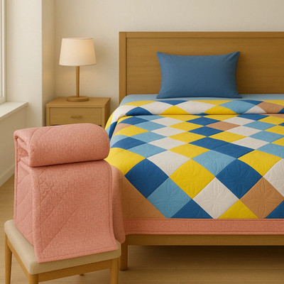 VRINDA FABRICO Geometric Double Comforter for  AC Room(Microfiber, Multicolor)