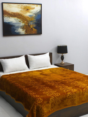 Barbarik Floral Double Mink Blanket for  Mild Winter(Microfiber, Golden)