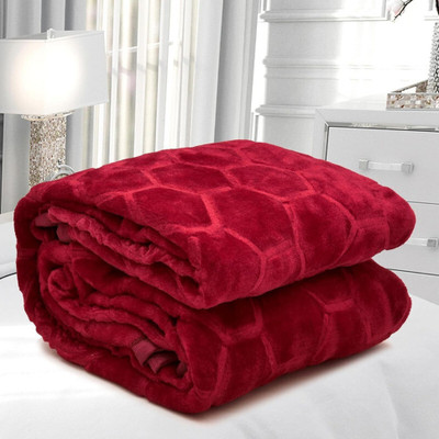 ARIVETS Solid Single Mink Blanket for  AC Room(Microfiber, Red)
