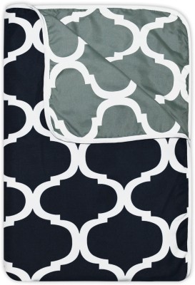 Divine Casa Printed Single Dohar for  Heavy Winter(Microfiber, Black and Grey)