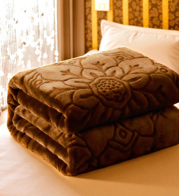 GKM Floral Double Mink Blanket for  Heavy Winter(Polyester, Brown)