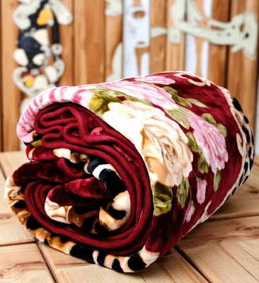Swikon star Abstract Single Mink Blanket for  Heavy Winter(Microfiber, Multicolor)