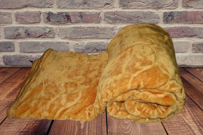 SPENTO Self Design Double Mink Blanket for  Mild Winter(Polyester, Gold)