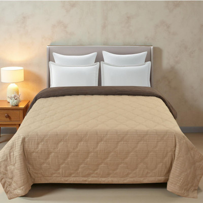 ivaza Floral Double Comforter for  Heavy Winter(Microfiber, Almond Cream)