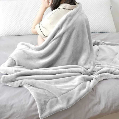 Relaxfeel Solid Double Sherpa Blanket for  Heavy Winter(Polyester, Silver)