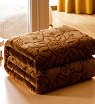 GKM Floral Double Mink Blanket for  Heavy Winter(Polyester, Brown)