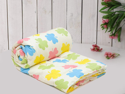 Flipkart SmartBuy Printed Single Comforter for  AC Room(Microfiber, Yellow)