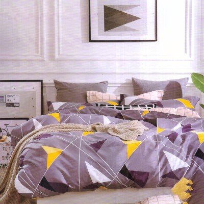 wholesaleindia Geometric Double Comforter for  Mild Winter(Microfiber, White)
