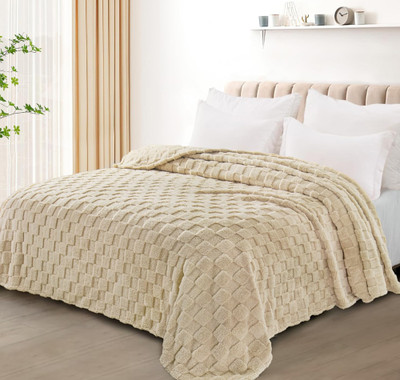SANMARINO Checkered Double Coral Blanket for  Mild Winter(Polyester, Beige, Flannel Blanket, 300 GSM)