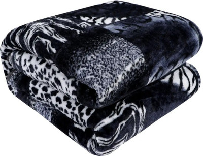 Mayk Printed Double Mink Blanket for  Mild Winter(Woollen Blend, Black)