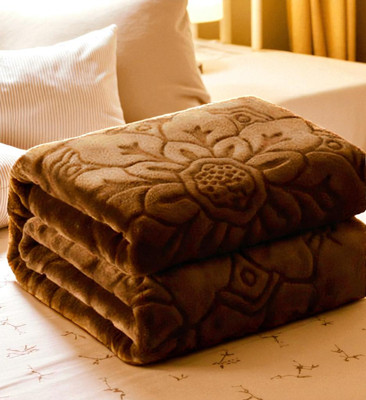 Swikon star Self Design Double Mink Blanket for  Heavy Winter(Polyester, Brown)