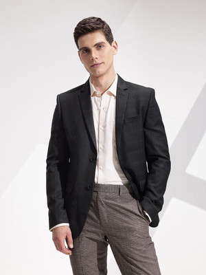INVICTUS Solid Double Breasted Formal Men Blazer(Black)