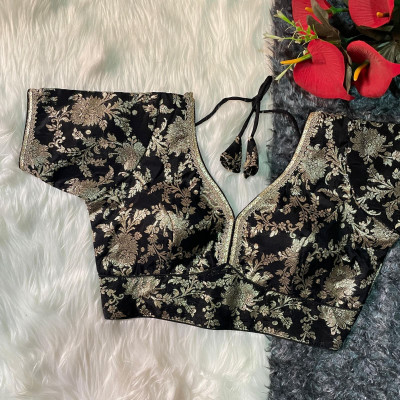 Blouse House V-Neck Women Blouse