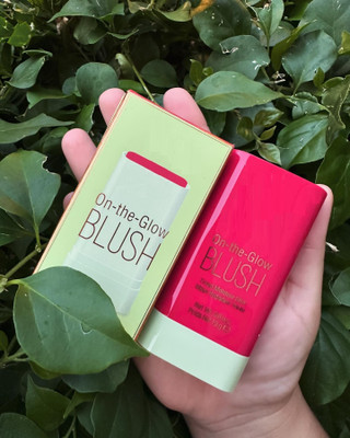manasona Multi-Use Long Lasting Cream Blusher Stick For Women(Red, 19 g)