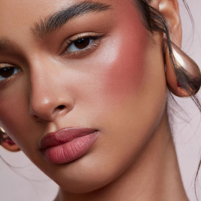 AFARAXIA Highly Pigmented Blush Makeup Easy to Blend Long-lasting(Red)