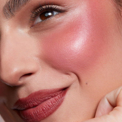 KAIASHA Liquid BLUSHER or Cheeks, Soft Cream Blush with Sponge Tip Easy(pink)