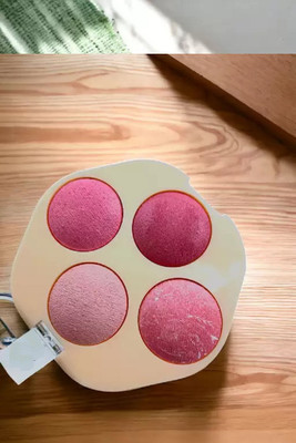 Emijun 4 in 1 Blusher Palette With Matte Finish(MULTI)