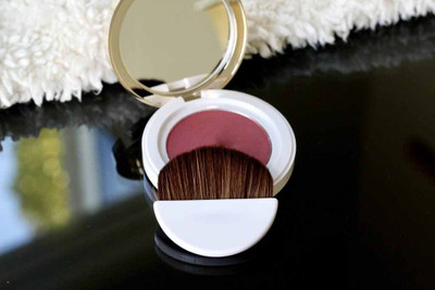 WOONGMI Smooth Texture Waterproof Face Blusher For Women(Peach Blossom)