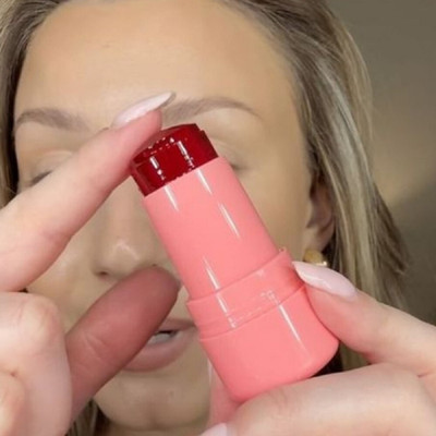 Yuency viral Jelly Blush Stick: Milk Makeup's 3 in 1 Jelly Tint for Easy Use(RED)